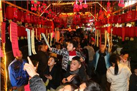 2019年韶關市“善美韶關喜樂元宵”百姓文化廣場助陣爵士龍線性陣列音箱