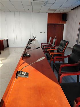 宜昌市高安市政府會議室選用爵士龍音響