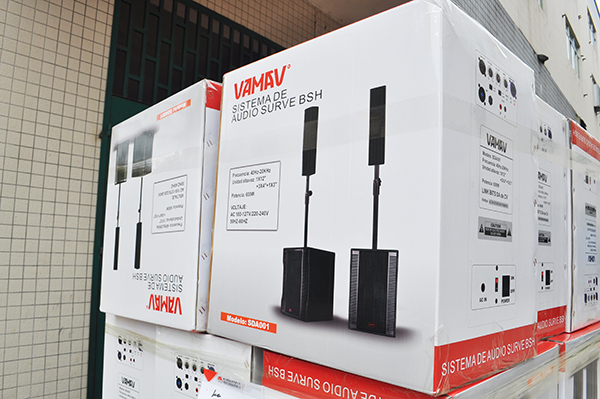 墨西哥客戶定做400套有源音柱組合