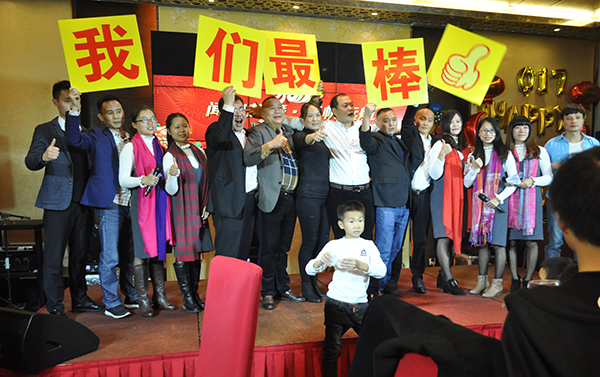 萬(wàn)昌音響企業(yè)擁有一個(gè)強(qiáng)大的銷售部門(mén)