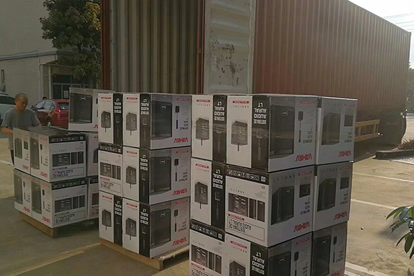 墨西哥客戶再次定制400套有源聲柱組合