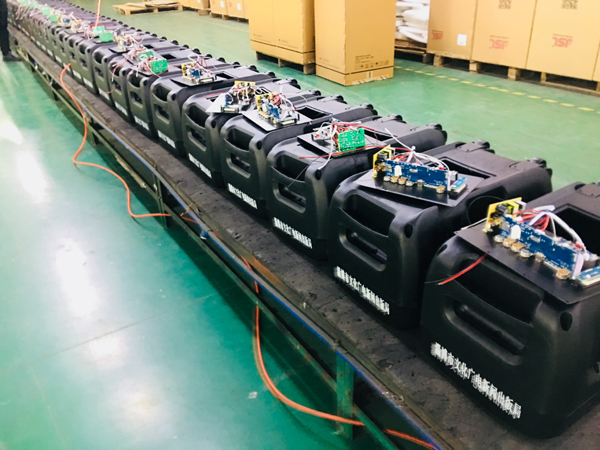 山東淄博文化廣電新聞出版局采購(gòu)優(yōu)質(zhì)拉桿箱【爵士龍音響】