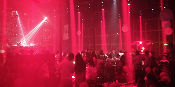 臨滄金夜酒吧采用專業(yè)音響系統(tǒng)【廣州萬(wàn)昌企業(yè)】