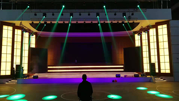 【JSL爵士龍案例】四川工商職業(yè)技術學院多功能廳