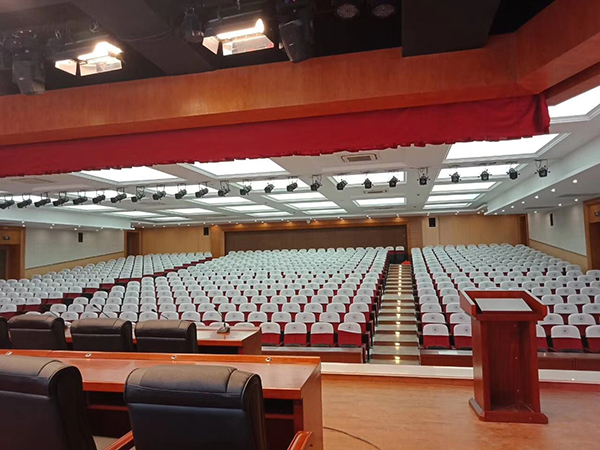 【四川重慶】朝陽中學多功能廳工程案例