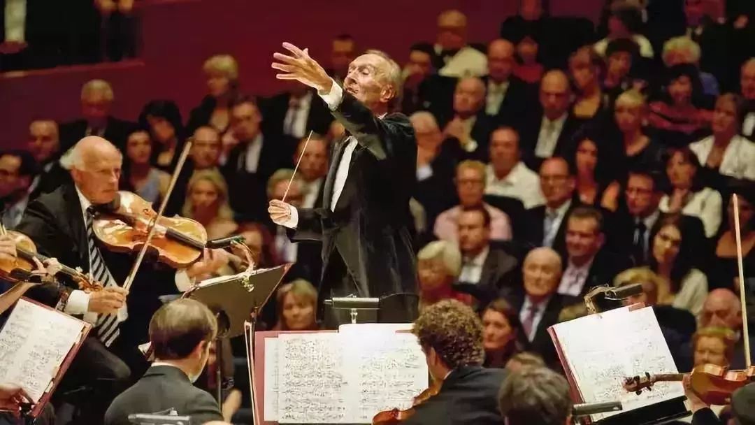 音樂廳劇場有哪些？專業音響系統應該怎么因地制宜