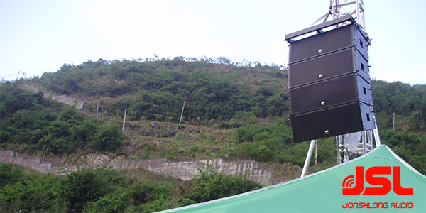 功能多樣的舞臺燈光設備的選擇與搭配