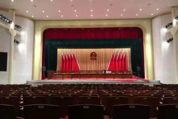 “三個代表”重要思想發源地:高州市人民會堂 采用爵士龍產品為會堂擴聲設備