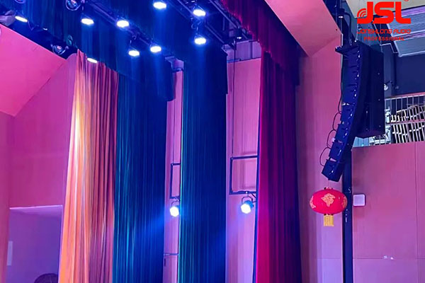 助力校園教育,四川成都龍泉驛區特殊教育學校多功能廳選用爵士龍K系列有源線陣 助力校園教育,四川成都龍泉驛區特殊教育學校多功能廳選用爵士龍K系列有源線陣